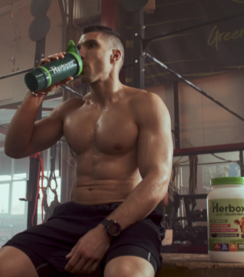 Herboxa Whey Isolate Protein  Great as a pre- or post-workout drink, helping you build muscle and maintain your physique.